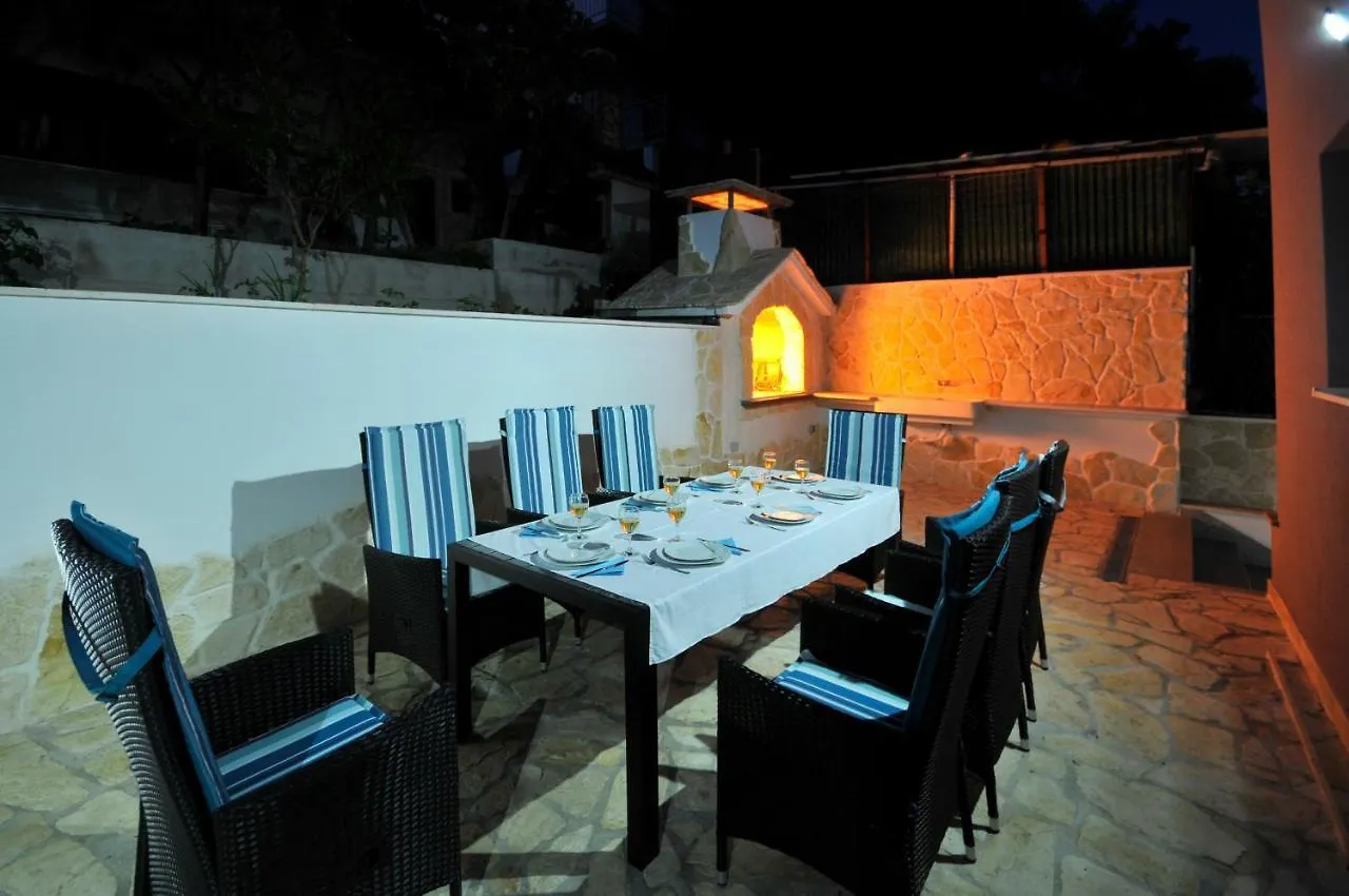 Holiday home Brand New Luxury Villaroof Pool Avbl In Season Trogir