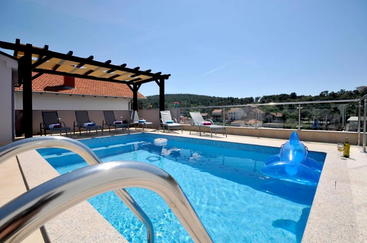Brand New Luxury Villaroof Pool Avbl In Season Trogir