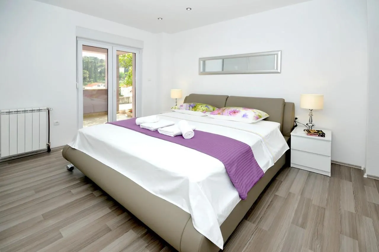 Brand New Luxury Villaroof Pool Avbl In Season Trogir Prázdninový dům